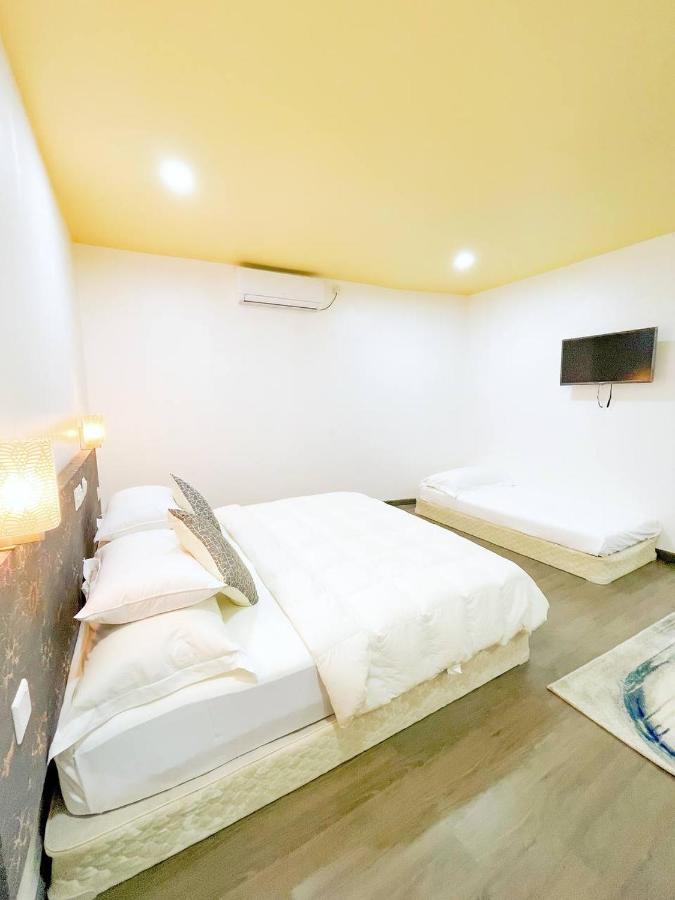 Fatims Beach House Maafushi Exterior foto